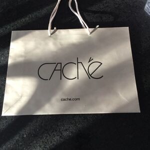 Cache handle bag 🌸